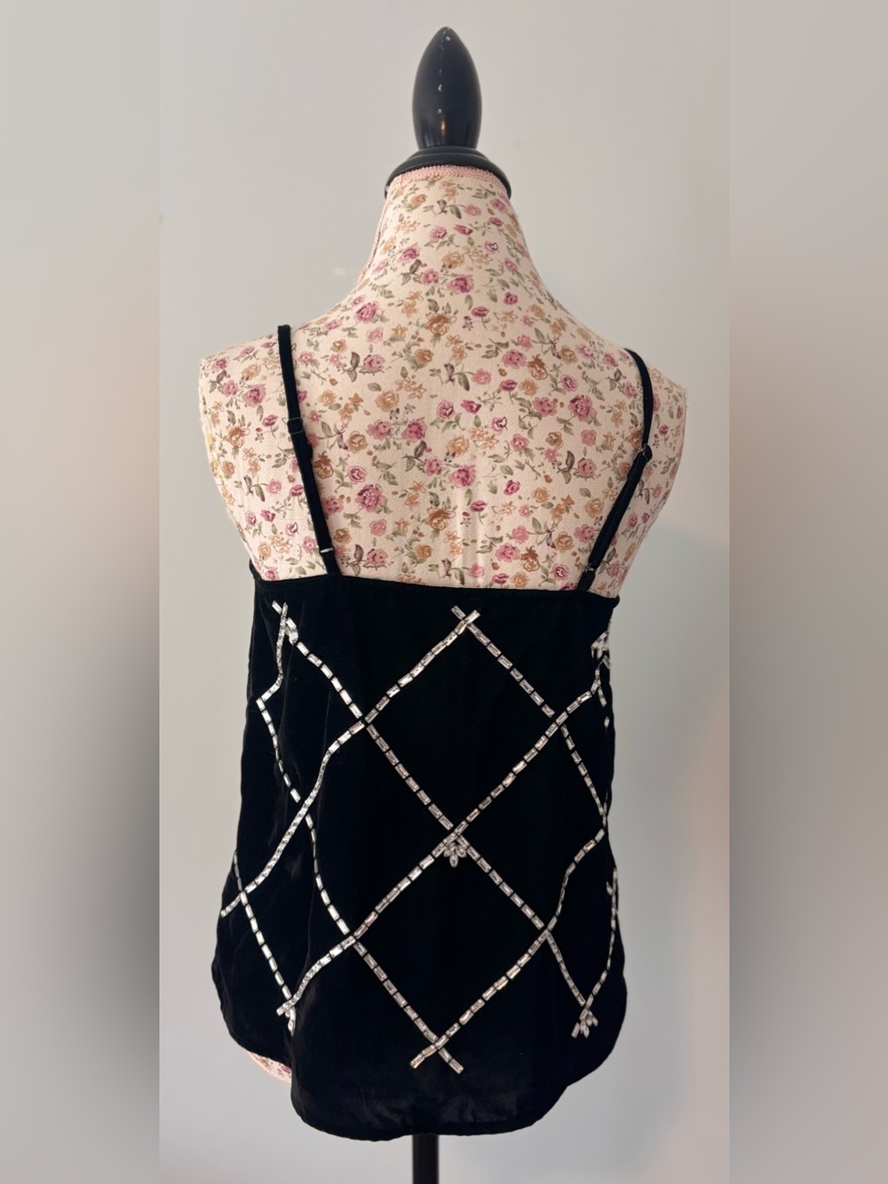 River Island Crystal Embellished Velvet Camisole Size 10 NWT - Picture 5 of 7